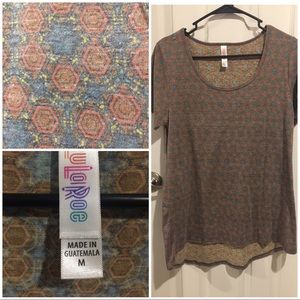 LulaRoe Geometric Classic T